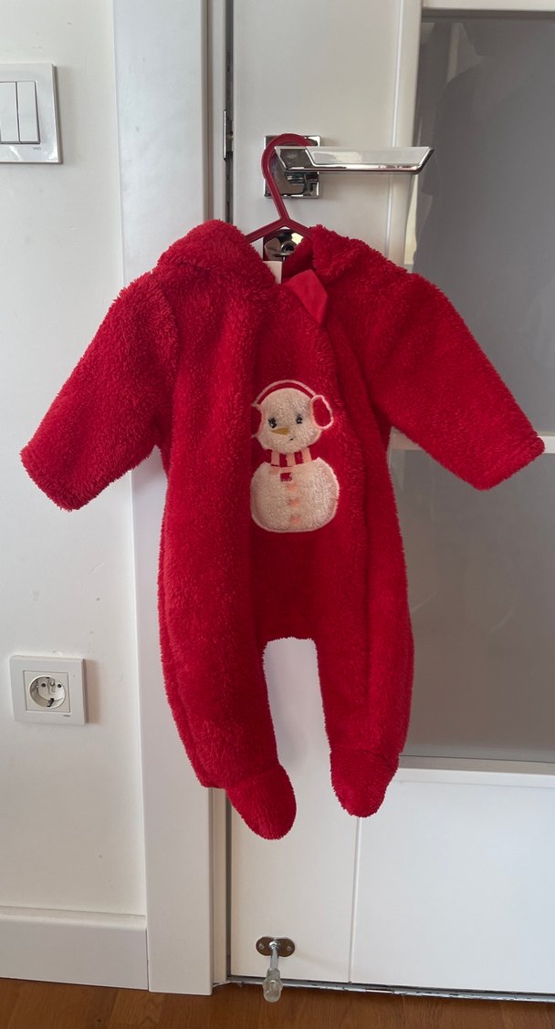 Kız Bebek Kırmızı Kapüşonlu Tulum - Görsel 2