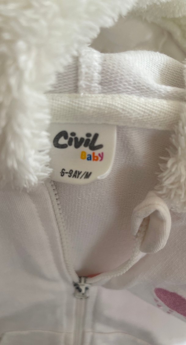 Kız Çocuk Beyaz Kürklü Kolsuz Yelek - Görsel 5