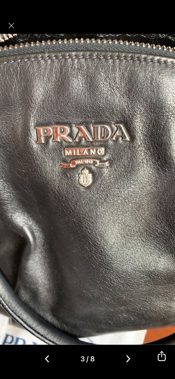 orjinal Prada black vitello daino leather zip - Görsel 3