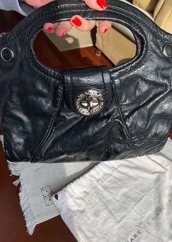 Orjinal Marc jacobs black leather turnlock - Görsel 6