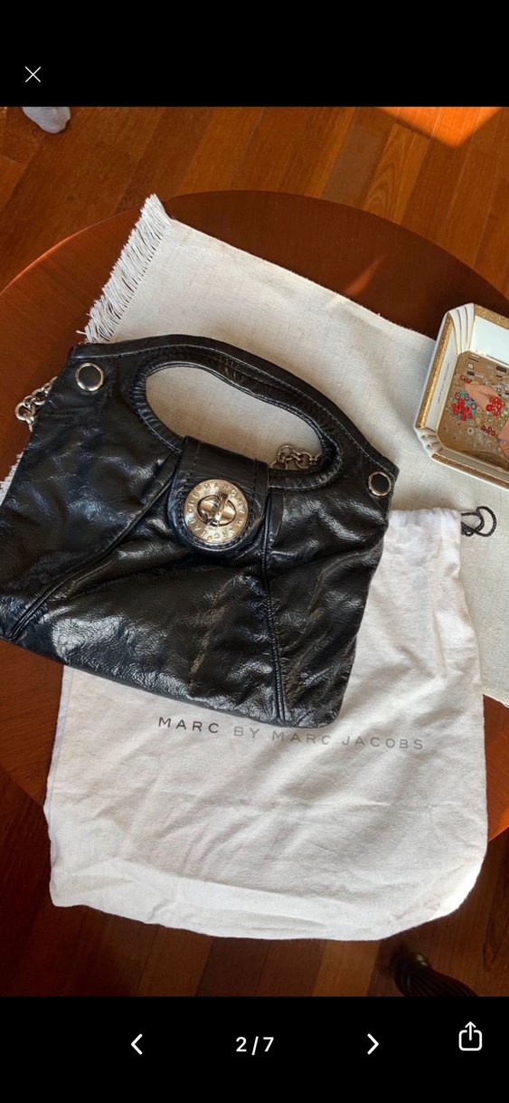 Orjinal Marc jacobs black leather turnlock - Görsel 2