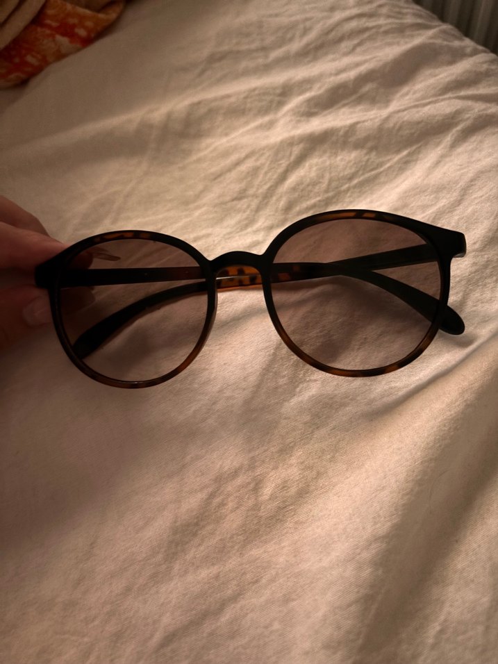 Kahverengi Transparan Kadın Güneş Gözlüğü - Görsel 2