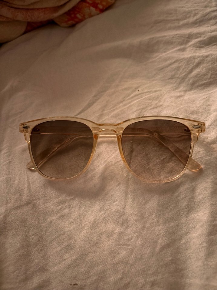 Bej Şeffaf Vintage Kadın Gözlüğü - Görsel 2