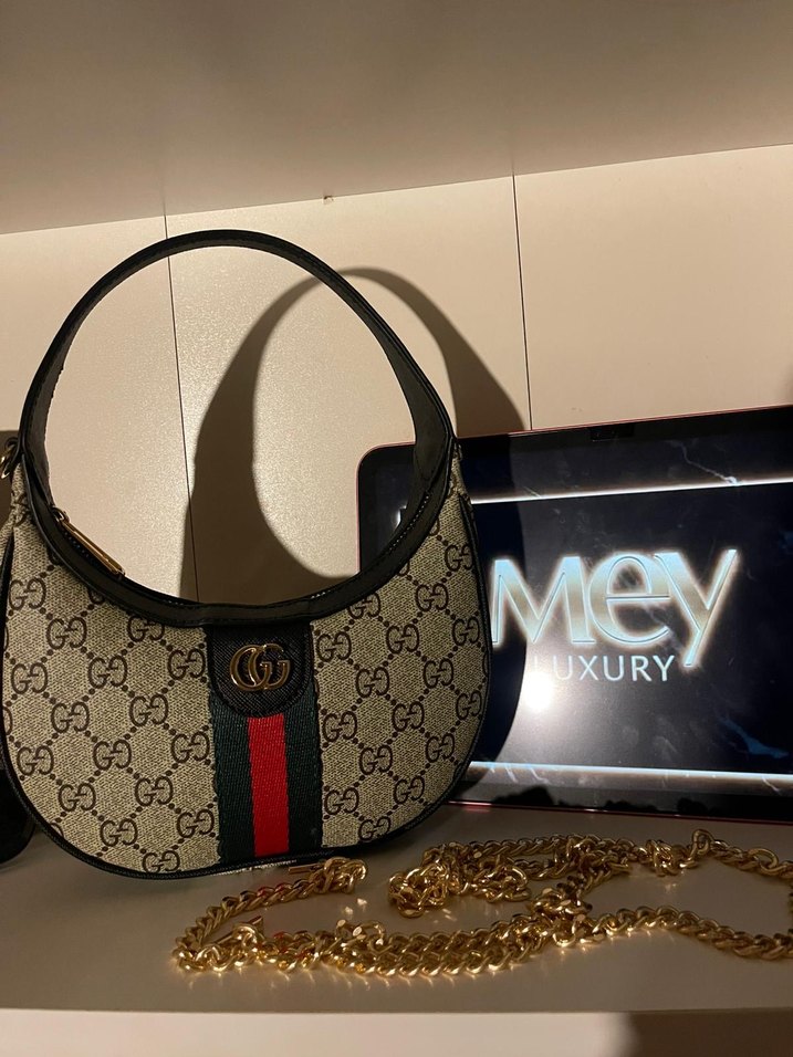 GG siyah kol çantası - Görsel 2