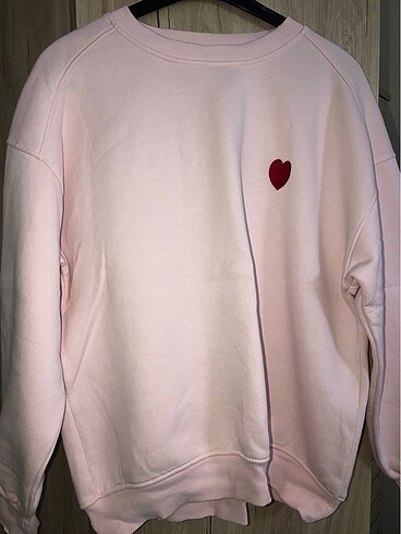 Atmosphere sweatshirt