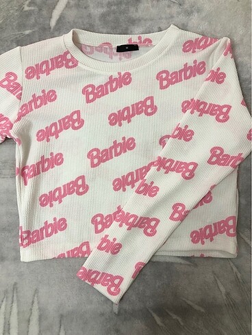 barbie yazılı crop