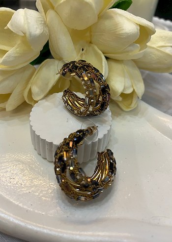 Mini Boncuklu Altın Renkli Zarif Küpeler - Görsel 6