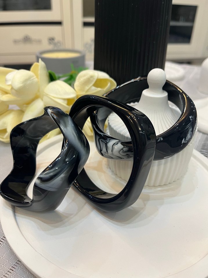 Siyah bileklik - Görsel 4