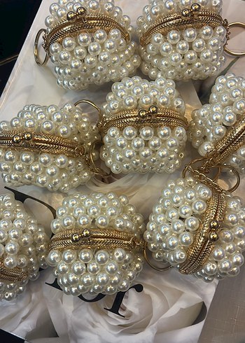 İnci İşlemeli Beyaz Örgü Kadın Çanta - Görsel 2