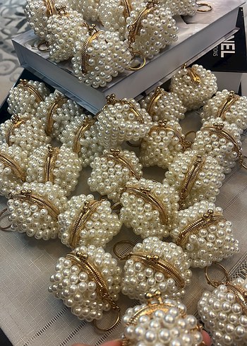 İnci İşlemeli Beyaz Örgü Kadın Çanta - Görsel 3