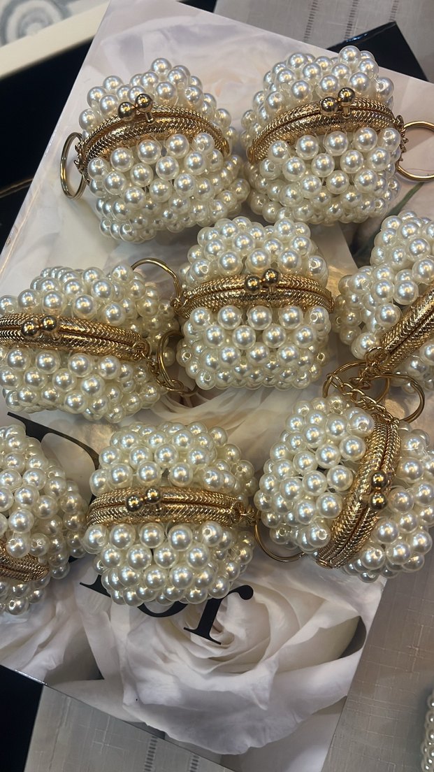 İnci İşlemeli Beyaz Örgü Kadın Çanta - Görsel 2