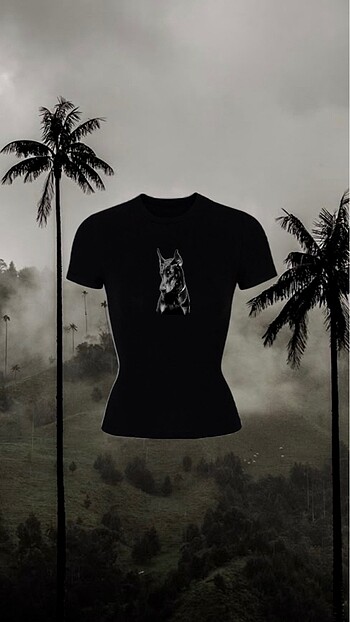 Vücudu saran tam boy baskılı tshirt