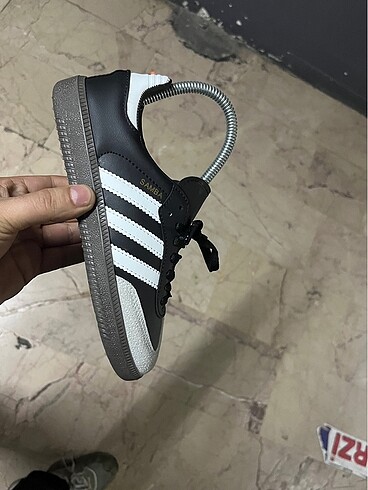 Adidas Adidas samba 36/37/38/39/40 numaraları mevcut