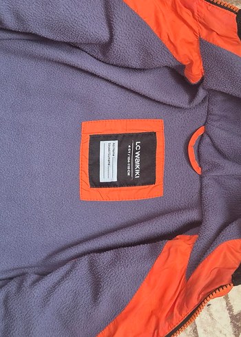 Turuncu Kapüşonlu Erkek Çocuk Mont - Görsel 4