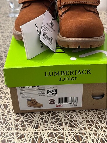 Lumberjack Çocuk Bot