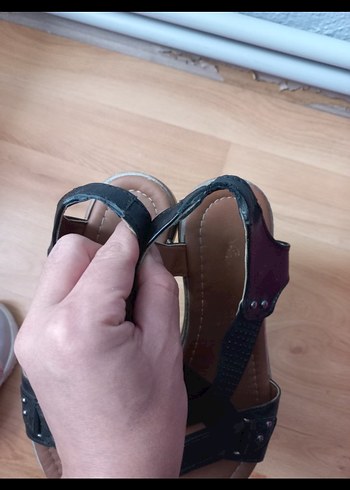 Siyah Kadın Sandalet - Görsel 2