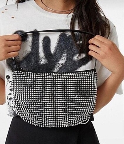 Bershka model baget çanta