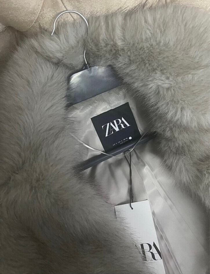 Zara Gri Kısa Peluş Kürk Ceket - Görsel 4