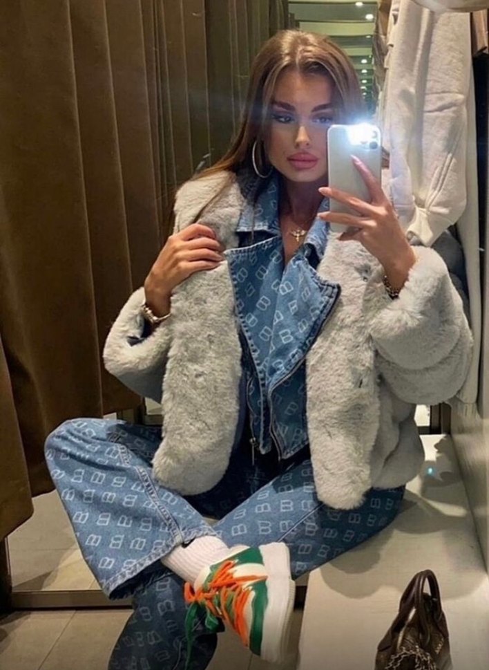 Beyaz Kürk Detaylı Kısa Kadın Mont - Görsel 4