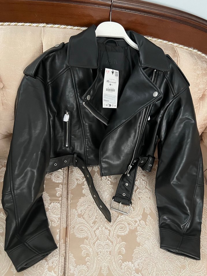 Zara Siyah Deri Kemerli Mini Biker Ceket - Görsel 2