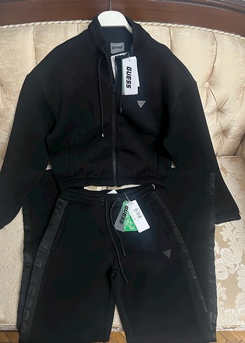 Guess eşofman takım - Görsel 4