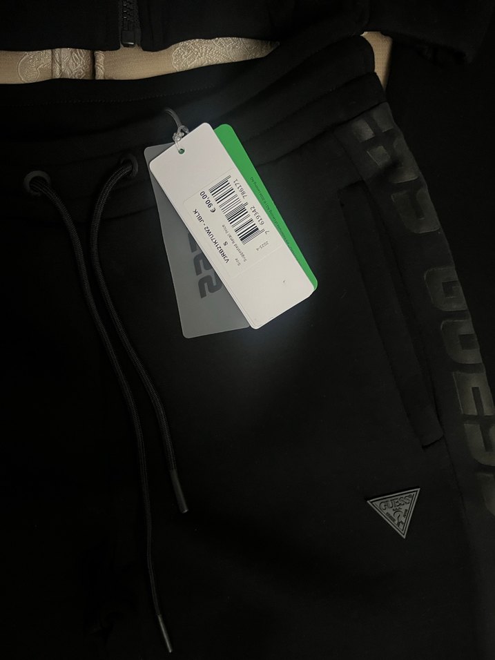 Guess eşofman takım - Görsel 2