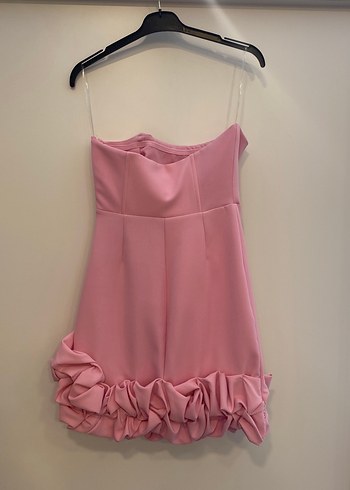 Pembe Mini Straplez Volanlı Abiye Elbise - Görsel 3