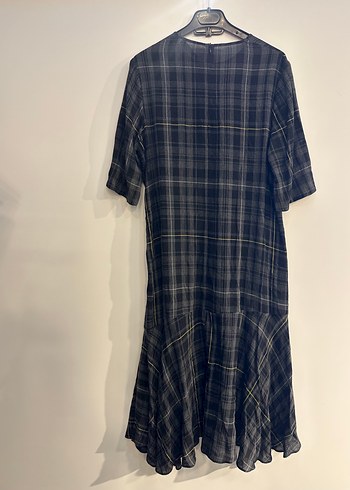 Kısa Kollu elbise - Görsel 3