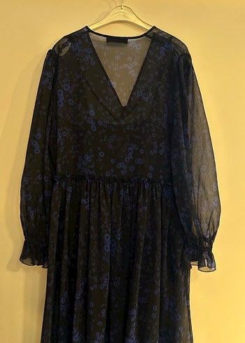 Lacivert V Yaka Pilili Uzun Elbise - Görsel 4