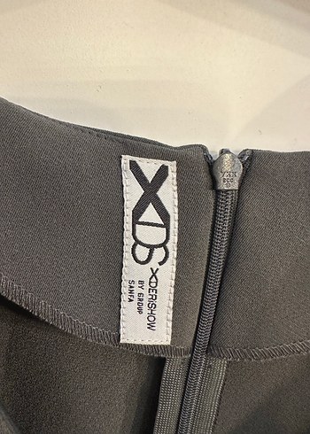 Siyah V Yaka Kolsuz Uzun Elbise - Görsel 2