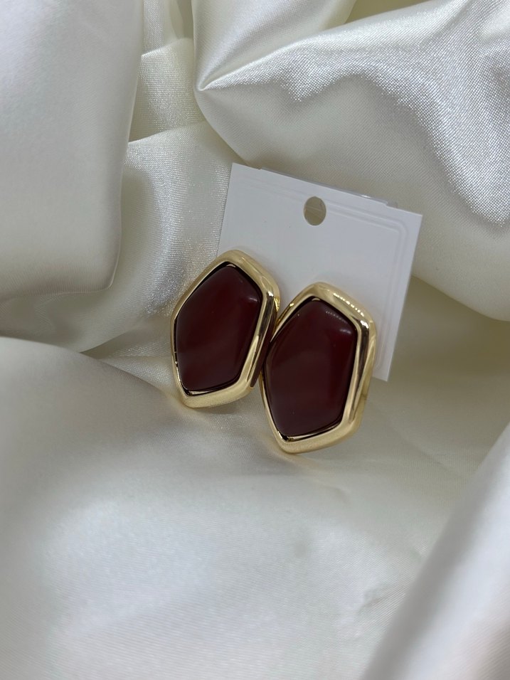 Kırmızı Mini Düğmeli Kadın Küpeler - Görsel 2