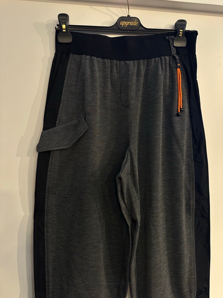 Gri Kemerli Kısa Kadın Kumaş Pantolon - Görsel 4