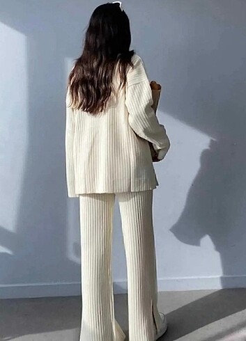 Zara Triko takım krem