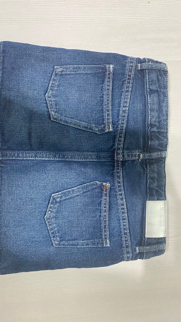 Düğmeli Nakışlı Mavi Mini Kot Etek - Görsel 3