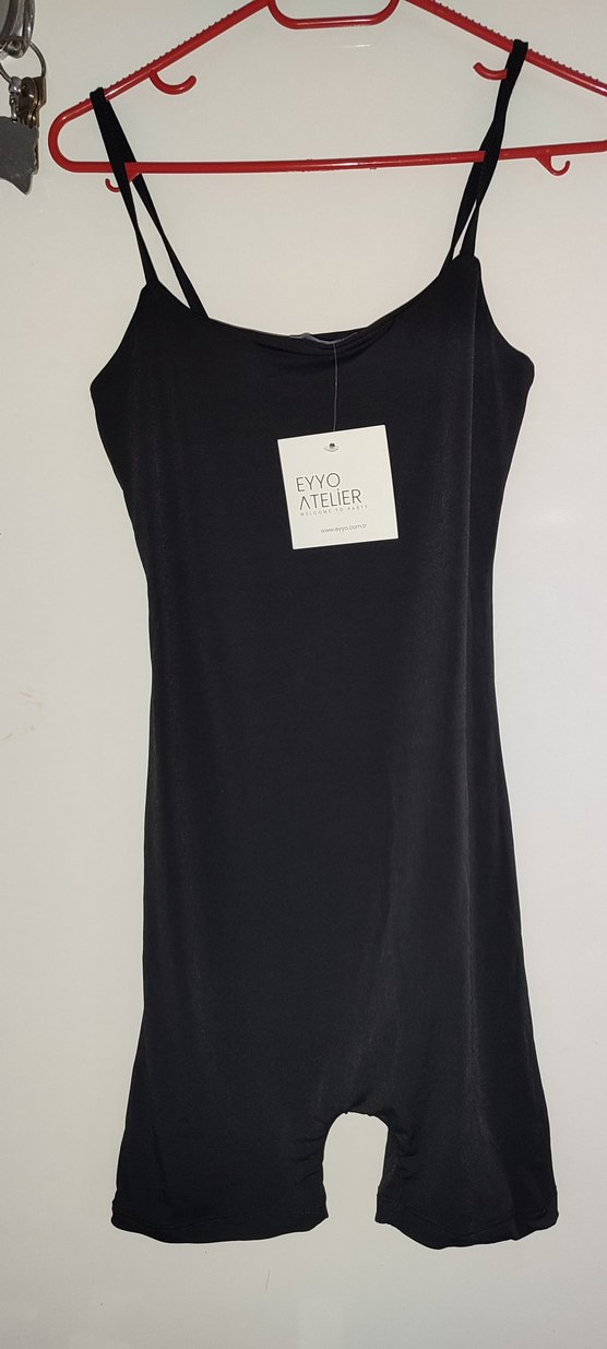 Kadın Siyah İnce Askılı Mini Tulum - Görsel 4