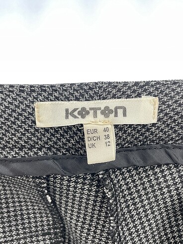 40 Beden siyah Renk Koton Düz Kesim %70 İndirimli.