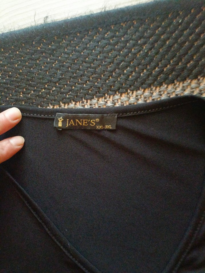 Siyah V Yaka Uzun dantel kollu , diz üzerinde - Görsel 4