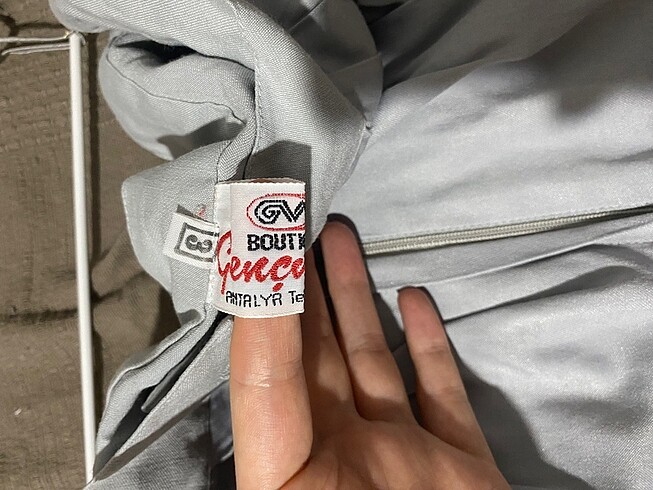 l Beden Nerdeyse yeni, bol olduğu için satıyorum