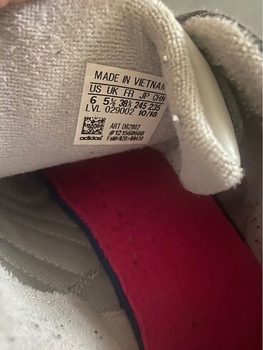 38,5 Beden Adidas spor ayakkabı