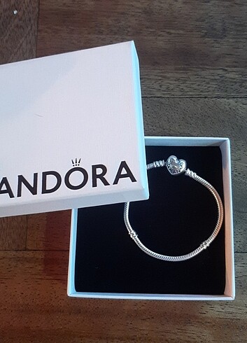 Pandora Bileklik