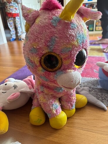 Ty pembe unicorn pelus