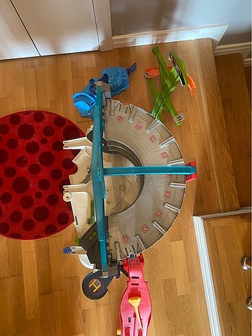 Diğer Hotwheels mega ultimate garage