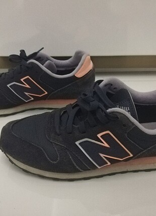 NewBalance spor ayakkabı 