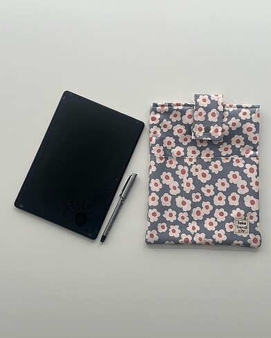 Diğer Kitap veya tablet çantası/kılıfı