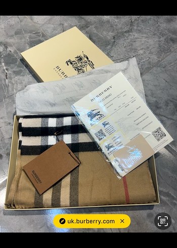 Burberry Desenli Atkı