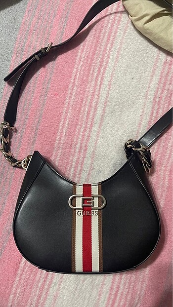 Guess guess çanta