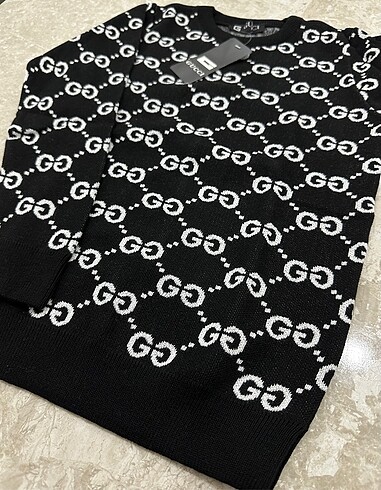Gucci kazak unisex