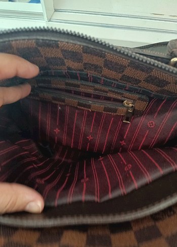 Louis Vuitton Kahverengi Kareli Deri Kadın Çanta - Görsel 2