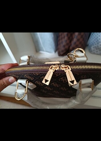 Guess Hiç kullanılmamış 