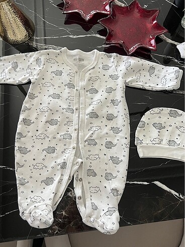 HelloBaby 3 adet 3 aylık bebek zıbın